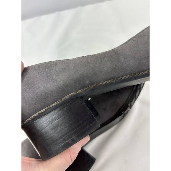 Stuart Weitzman Low Heel Pumps Dark Grey Suede Size 8 Square Toe Low Block Heel - Picture 8 of 14